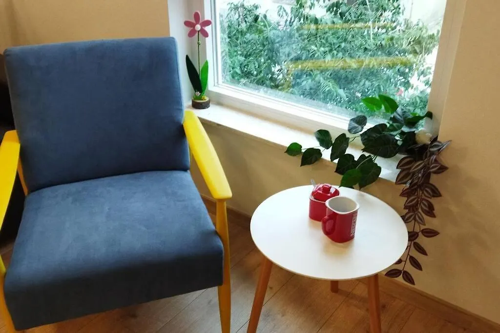 Cute Apartment Marla Art Close To Center Πούλα