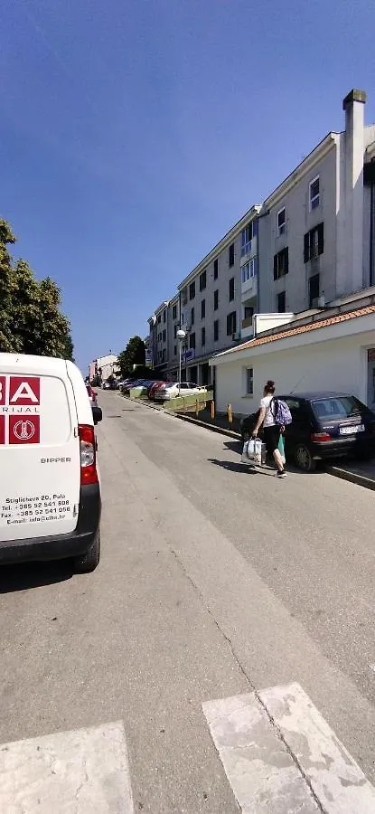 Cute Apartment Marla Art Close To Center Πούλα 0*,