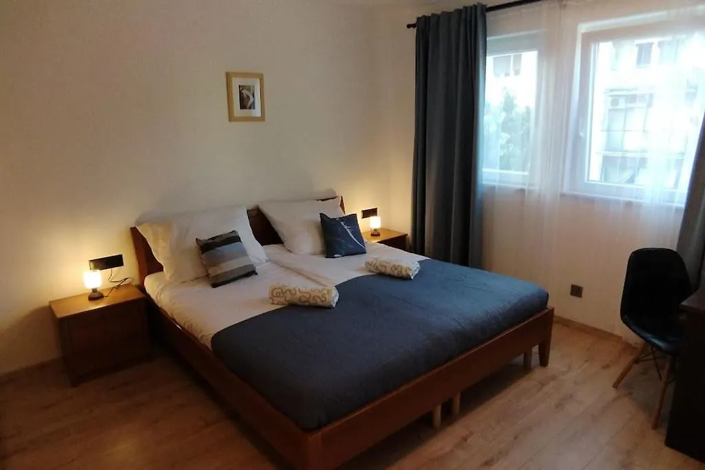 Cute Apartment Marla Art Close To Center Πούλα Κροατία